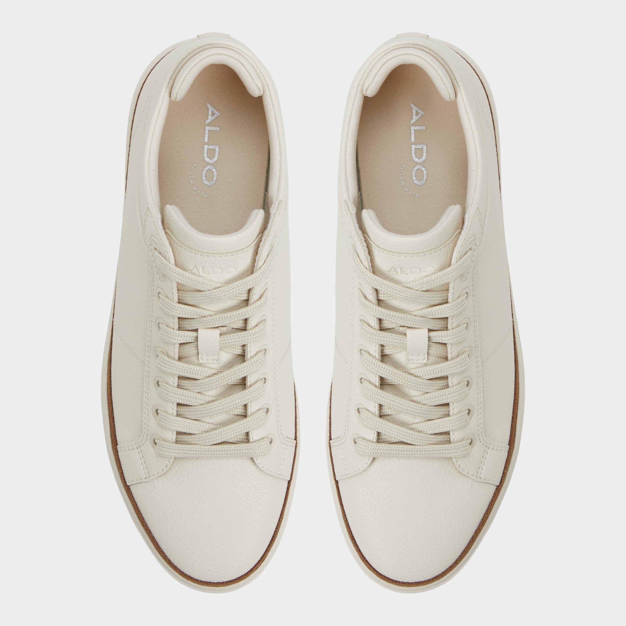 Finespec in Light Beige 14102437 - Low top sneaker Cup sole