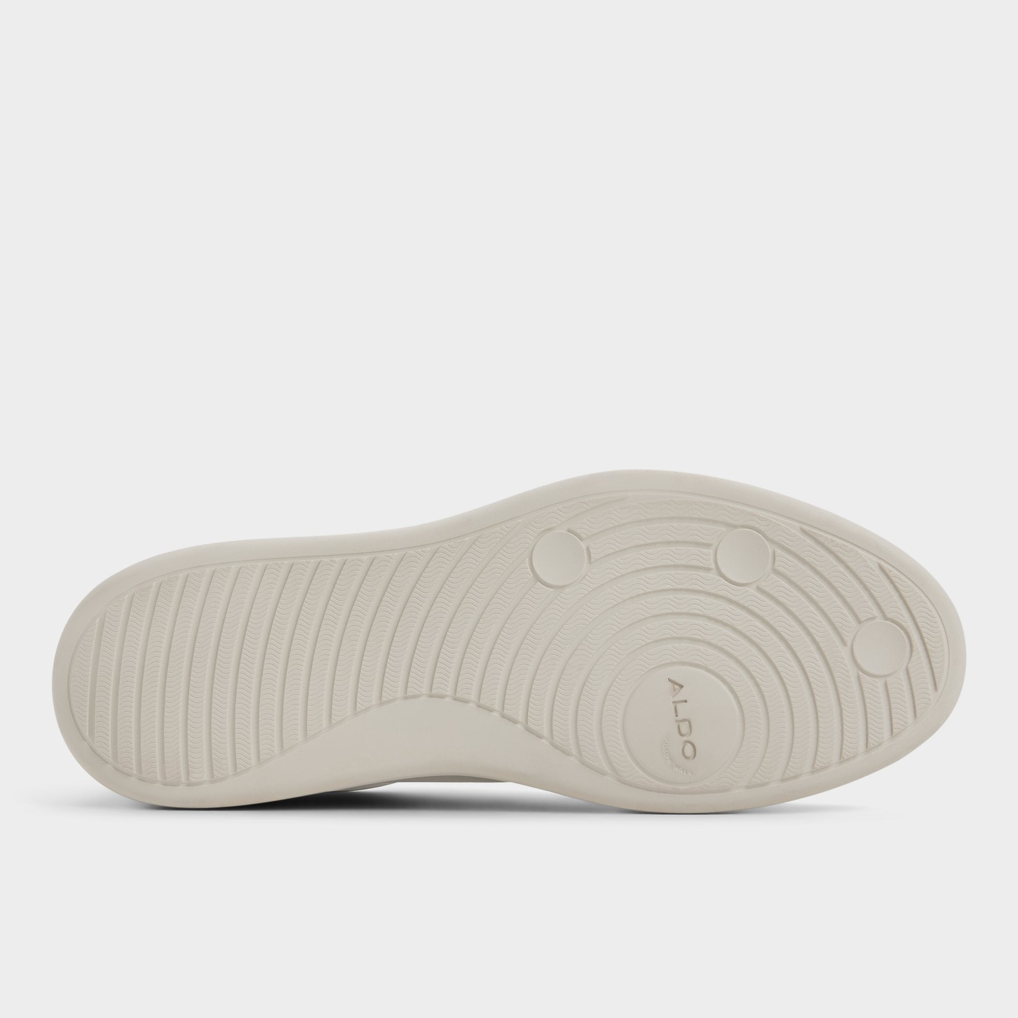 Rohan in White - Low top sneaker