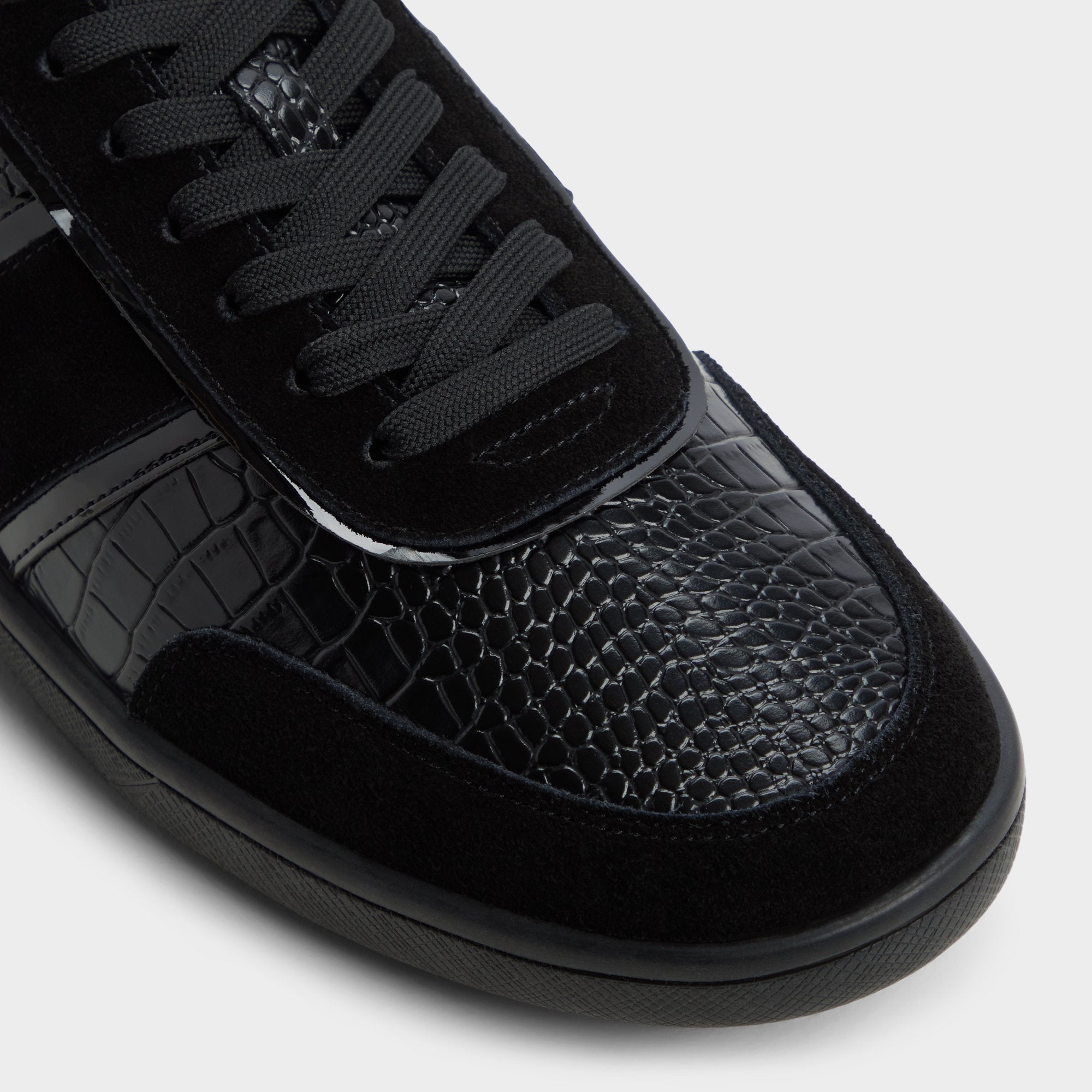 Uptownn in Black Combo - Low top sneaker