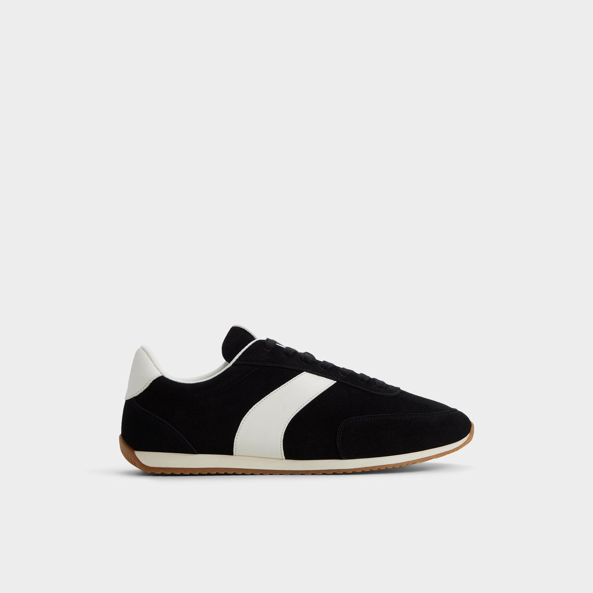 Cup sole Nathaniell in Black - Low top sneaker