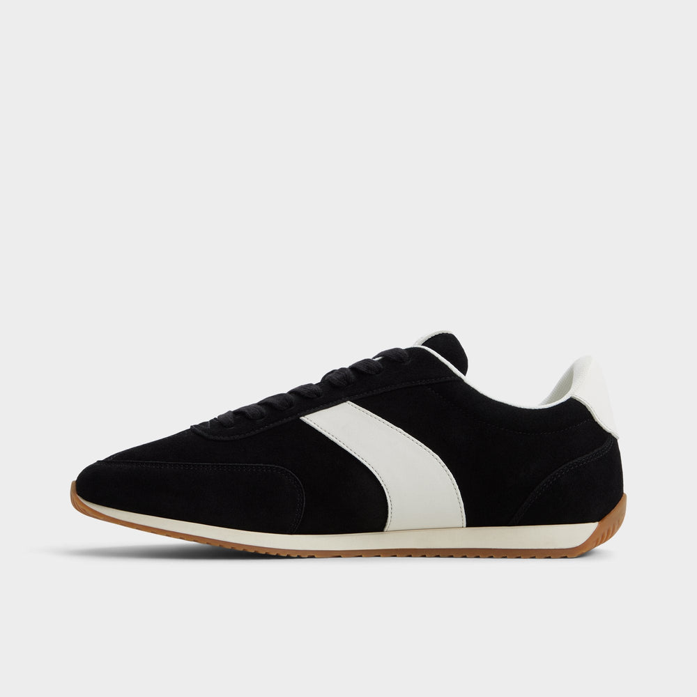 Cup sole Nathaniell in Black - Low top sneaker