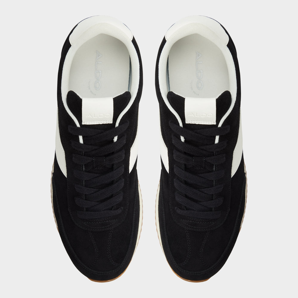 Cup sole Nathaniell in Black - Low top sneaker