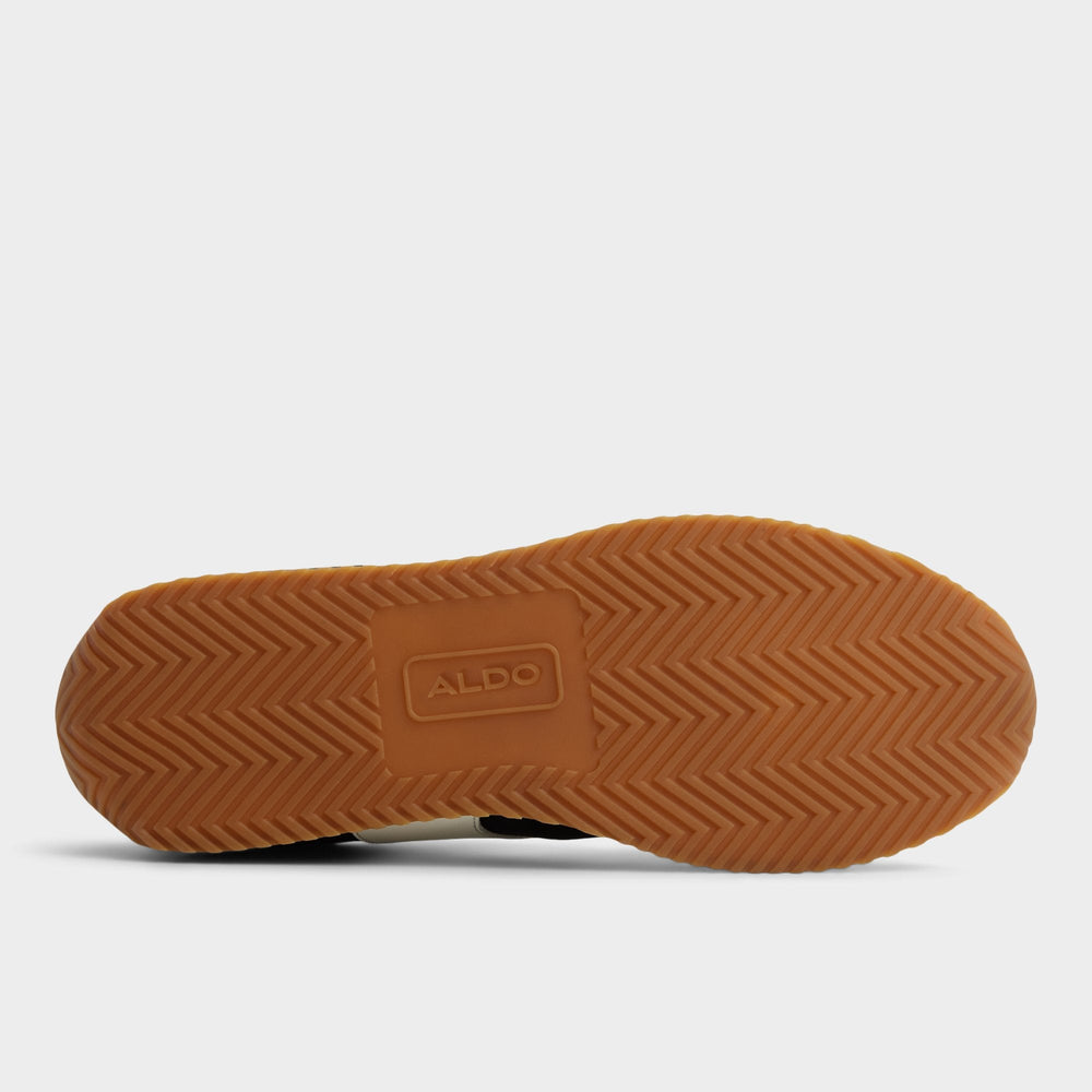 Cup sole Nathaniell in Black - Low top sneaker