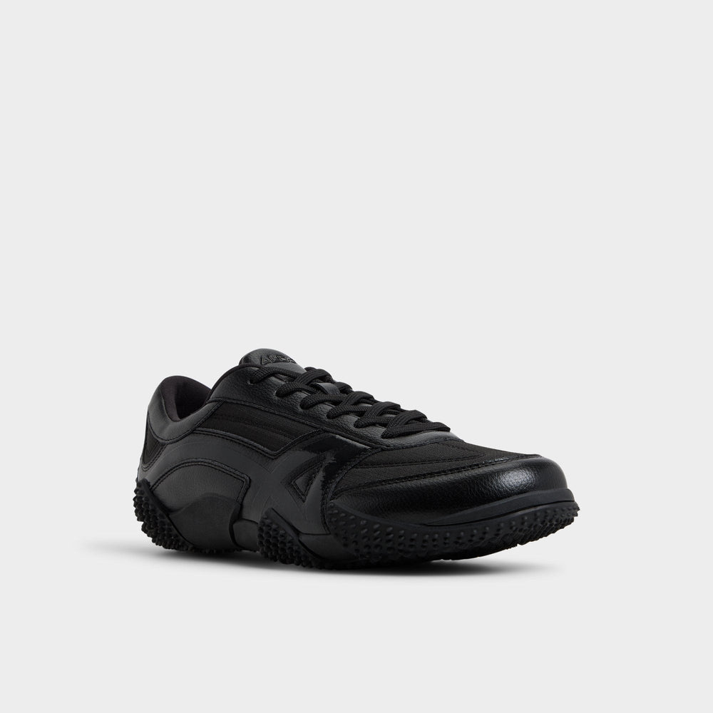 Drive in Black - Low top sneaker