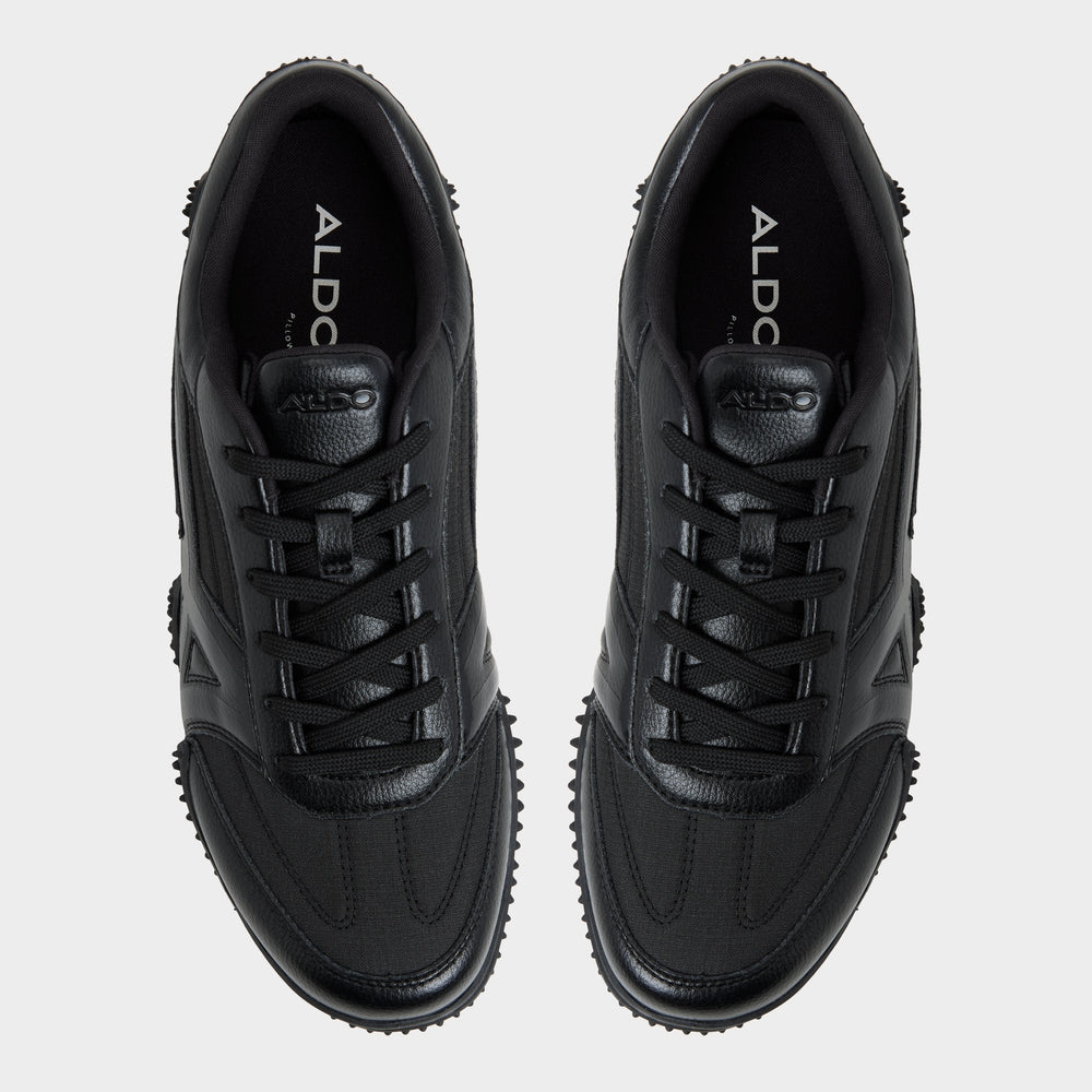 Drive in Black - Low top sneaker