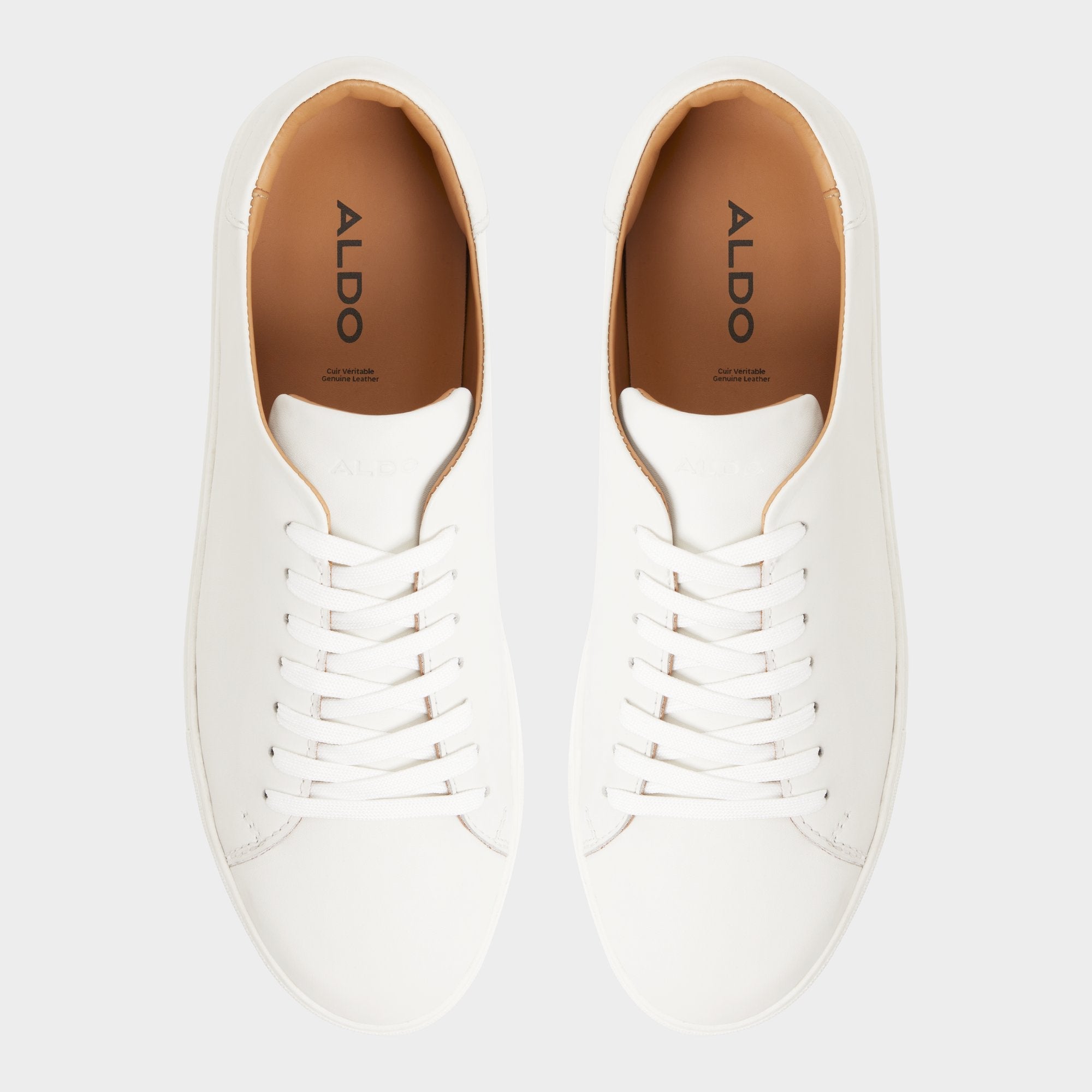 Fonzo in White - Low top sneaker