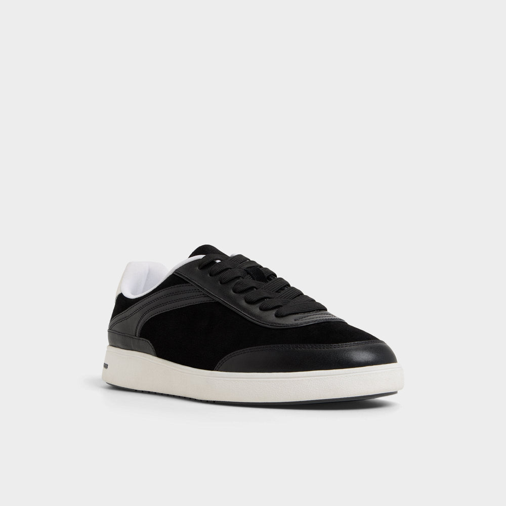 Cup sole Cypress in Black - Low top sneaker