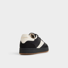 Ashwin in Black - Low top sneaker Cup sole