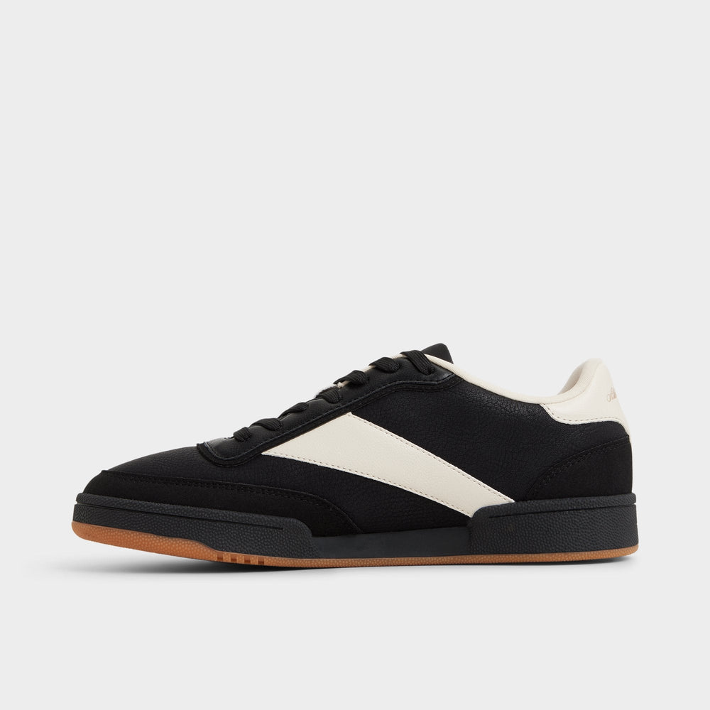 Ashwin in Black - Low top sneaker Cup sole