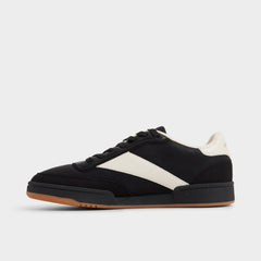 Ashwin in Black - Low top sneaker Cup sole