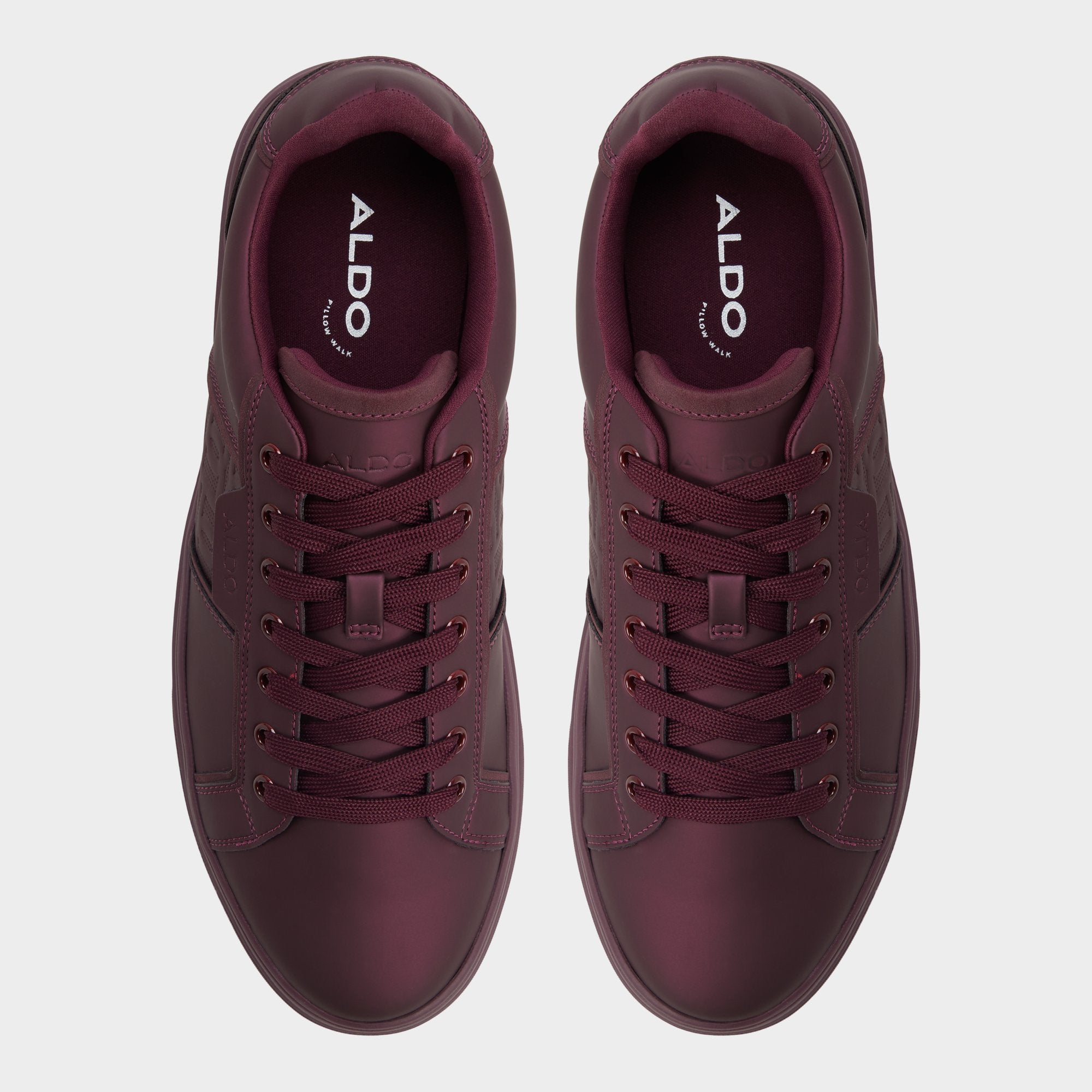 Ccourtline in Bordo - Low top sneaker