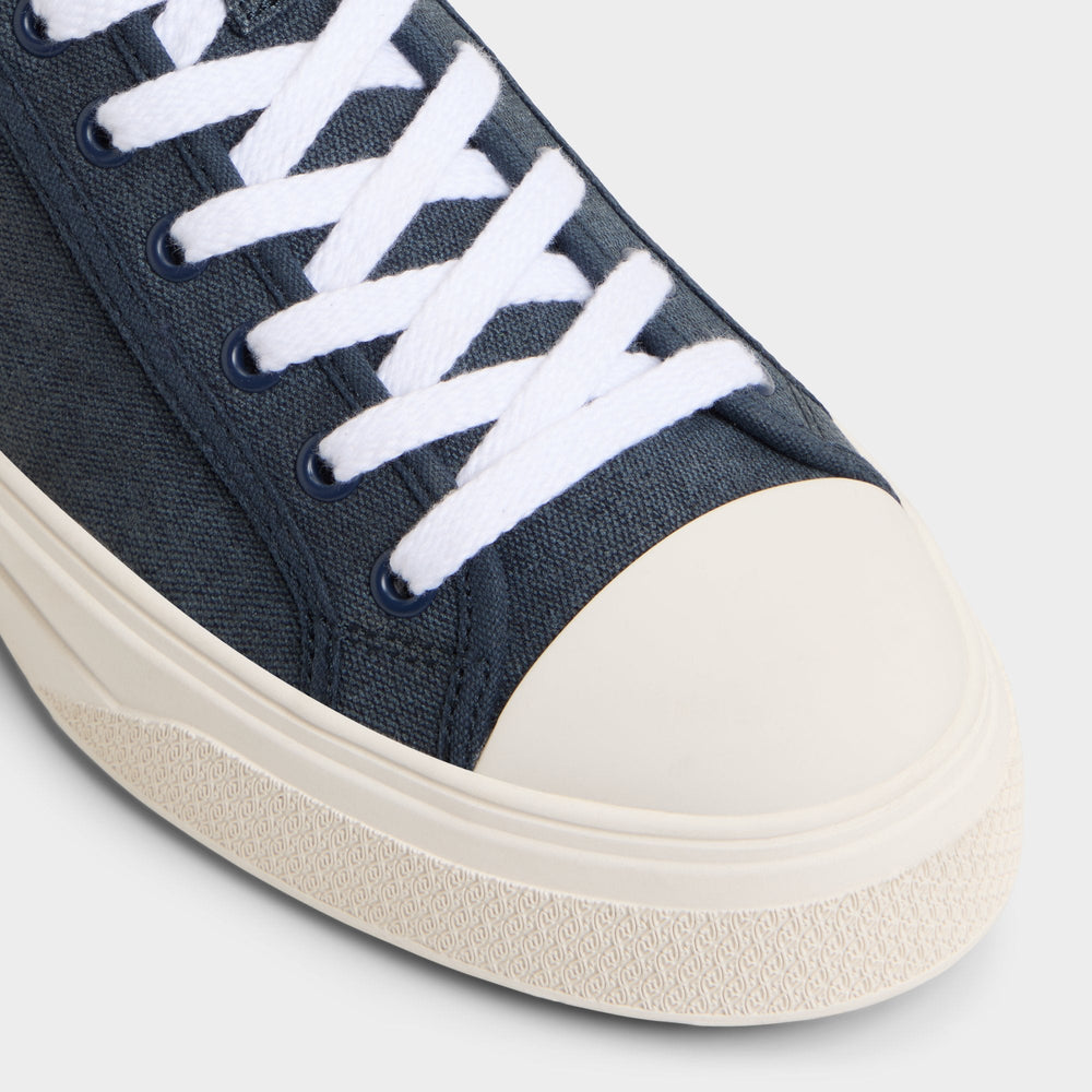 Colin in Navy - Low top sneaker Cup sole
