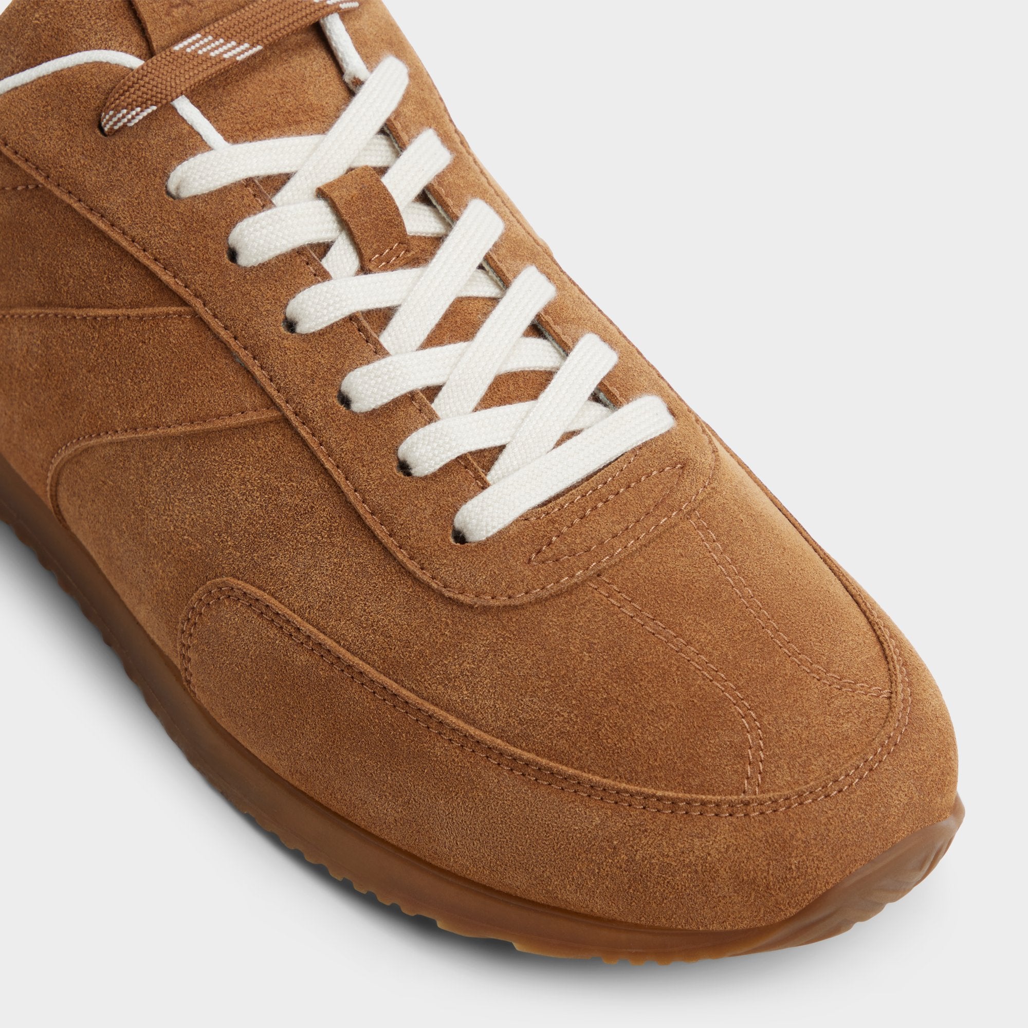 Cup sole Nathaniell in Light Brown - Low top sneaker