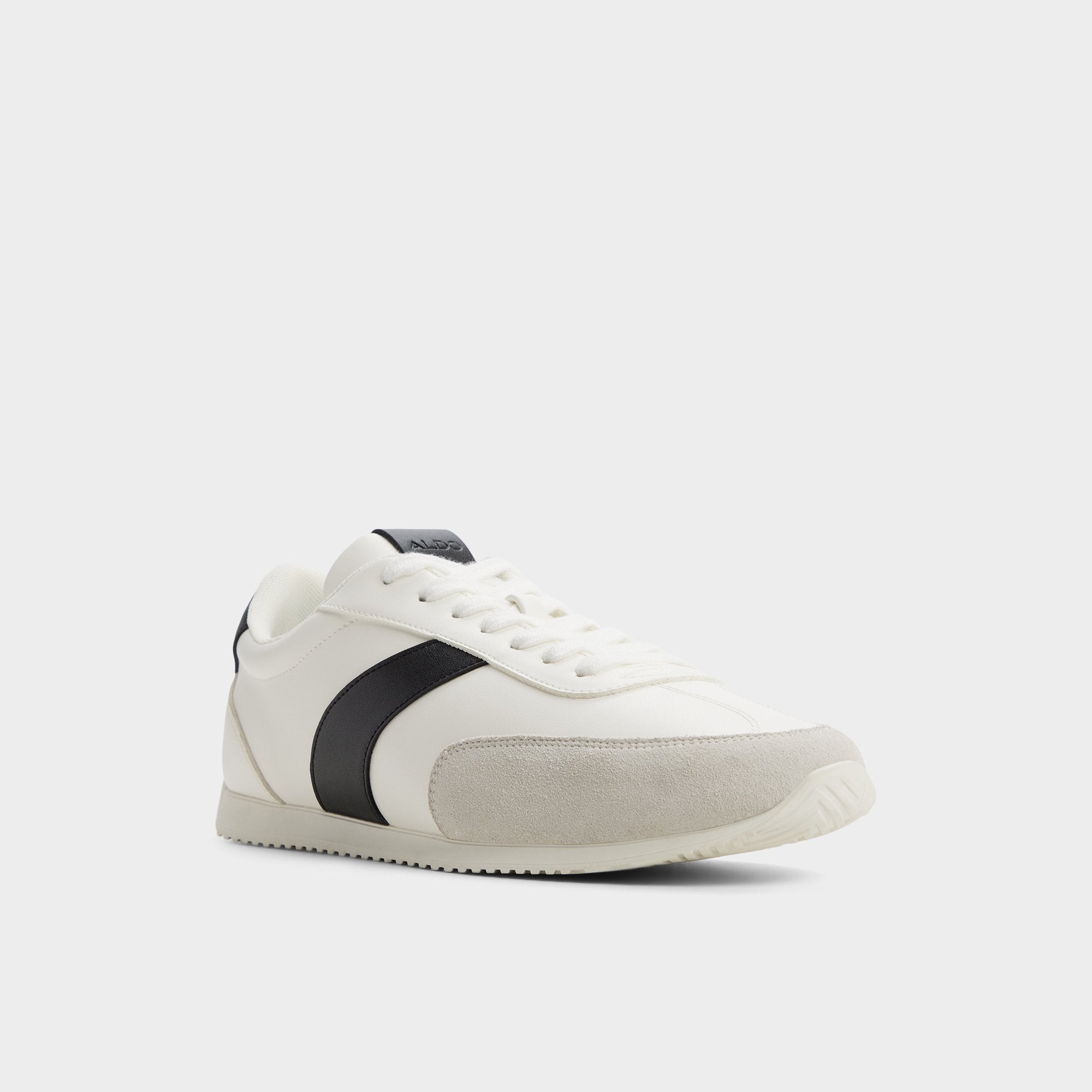 Nathaniell in White - Low top sneaker Cup sole