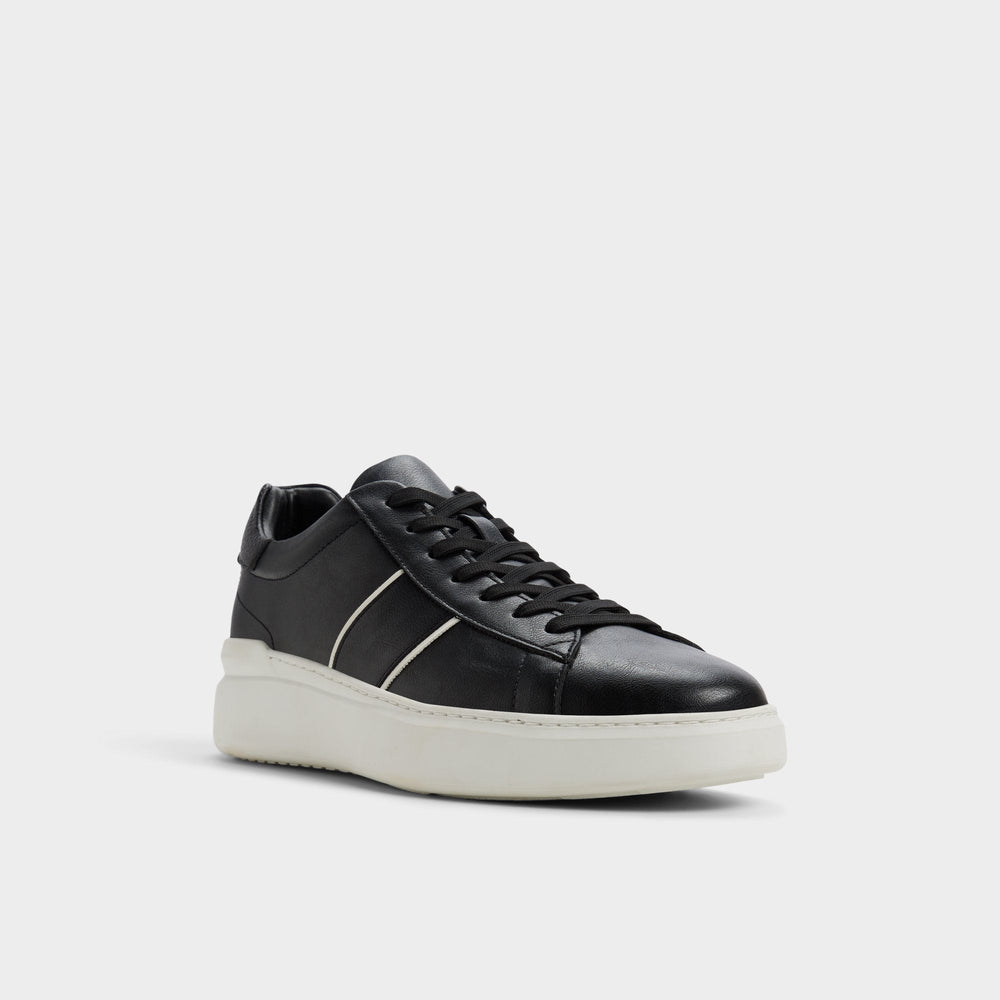 Paxon in Black 14135031 - Low top sneaker