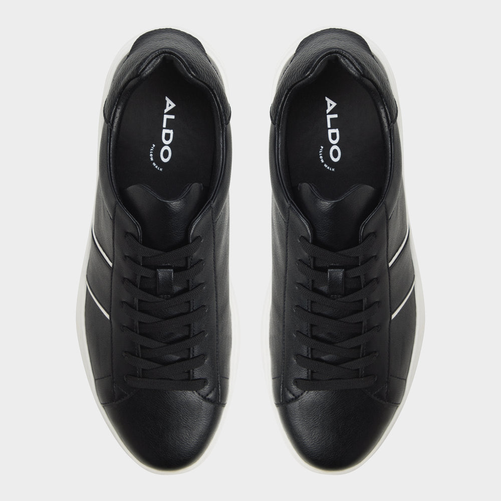 Paxon in Black 14135031 - Low top sneaker