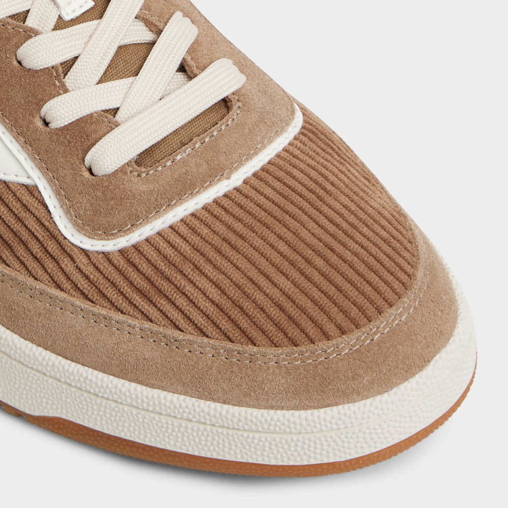 Ashwin in Taupe - Low top sneaker Cup sole