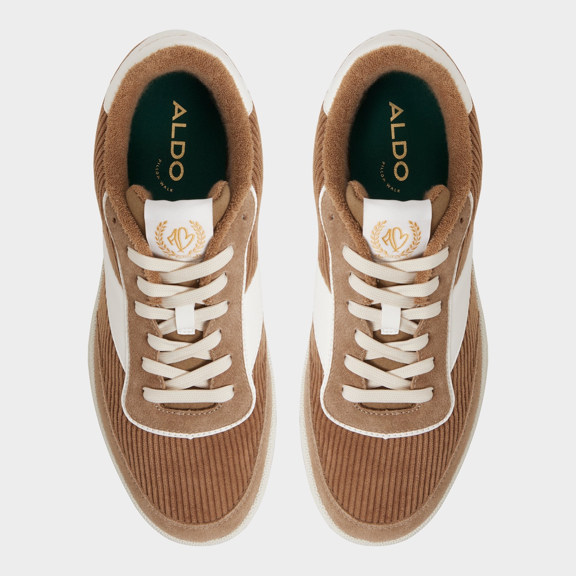 Ashwin in Taupe - Low top sneaker Cup sole