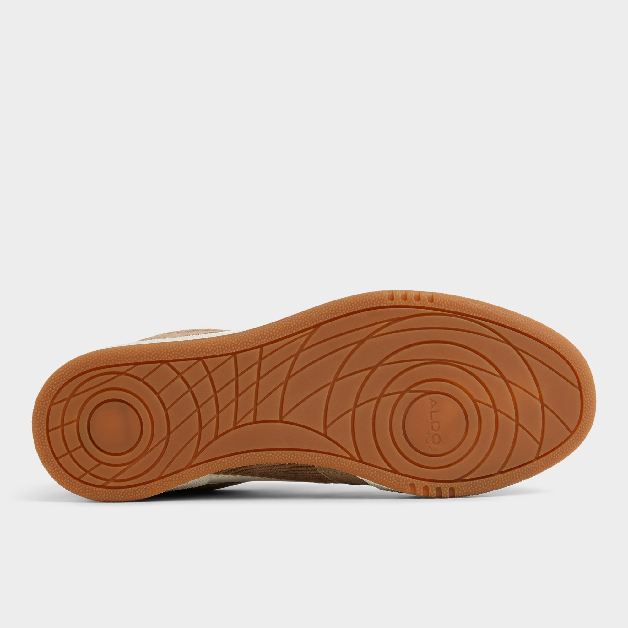 Ashwin in Taupe - Low top sneaker Cup sole