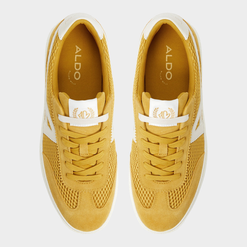 Clubtrainer Medium Yellow Men's Low top - Low top sneaker Cup sole