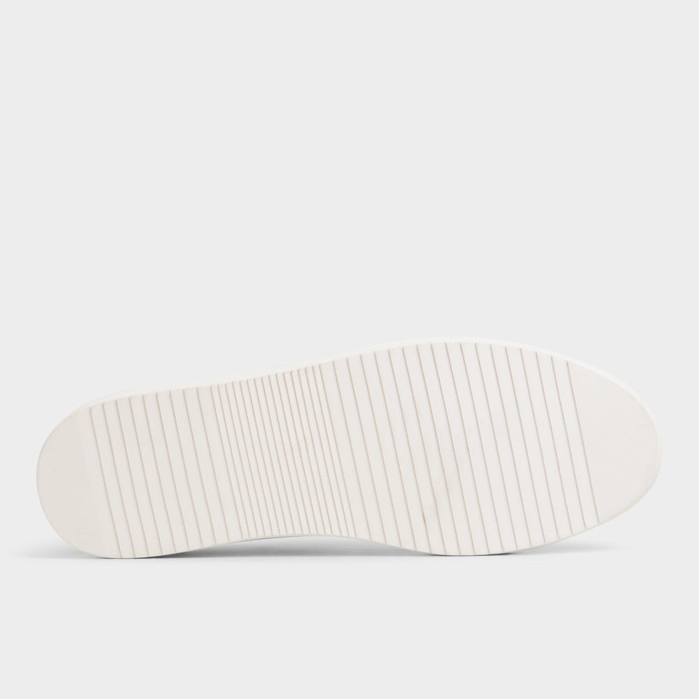 Fonzo in Black - Low top sneaker