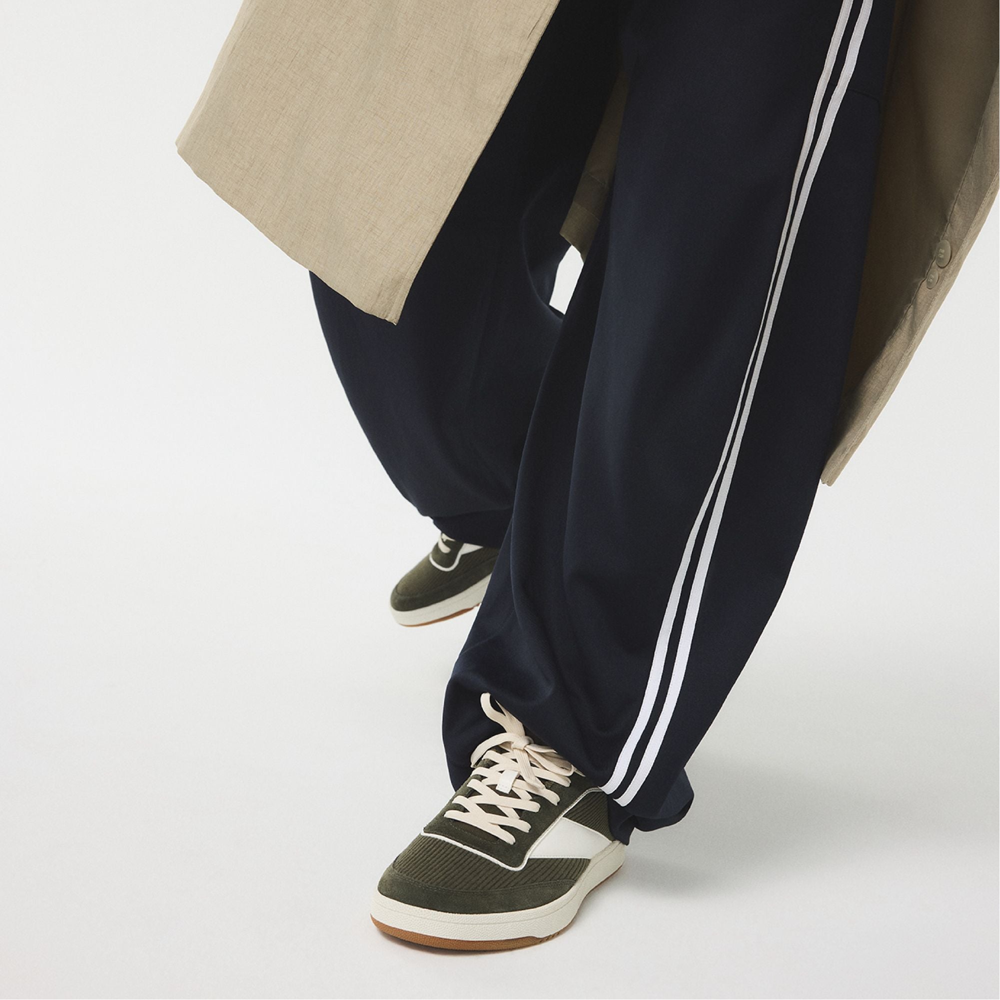 Cup sole Ashwin in Olive - Low top sneaker