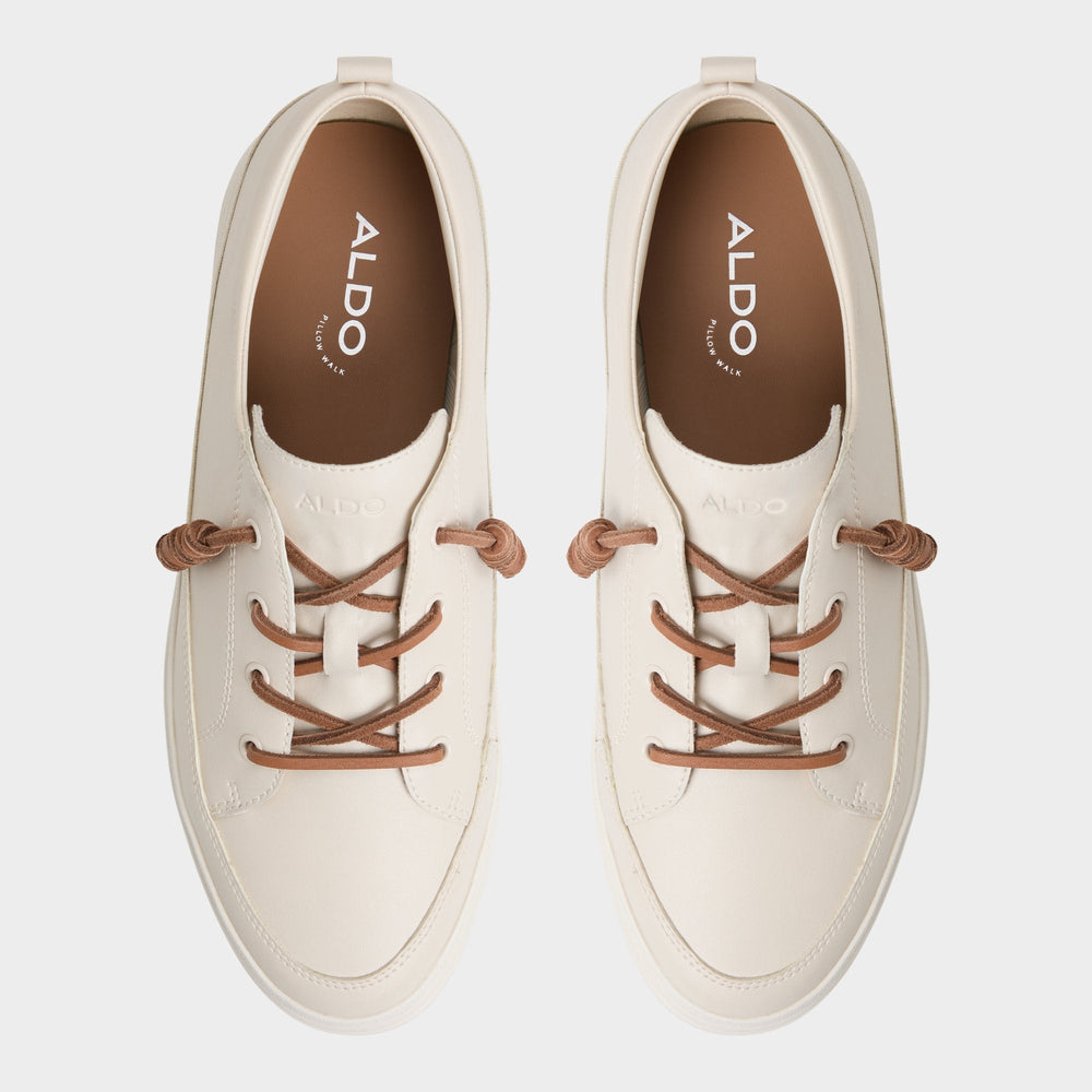 Tristin in White Bone 14041857 - Low top sneaker Cup sole