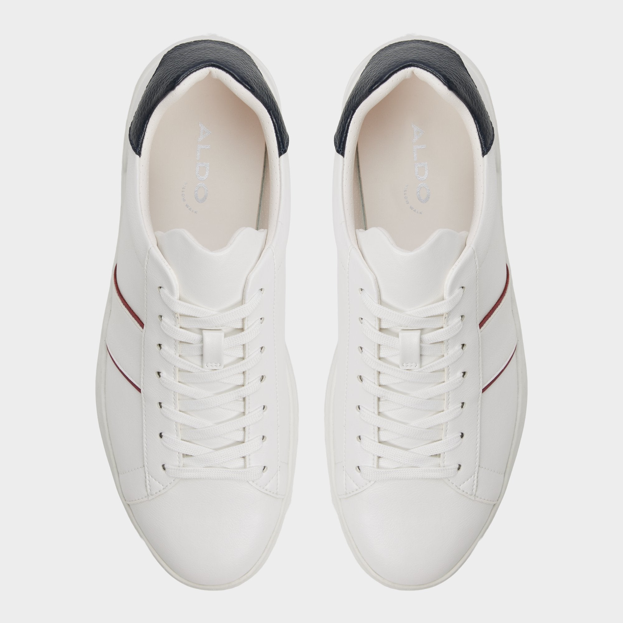 Paxon in White - Low top sneaker