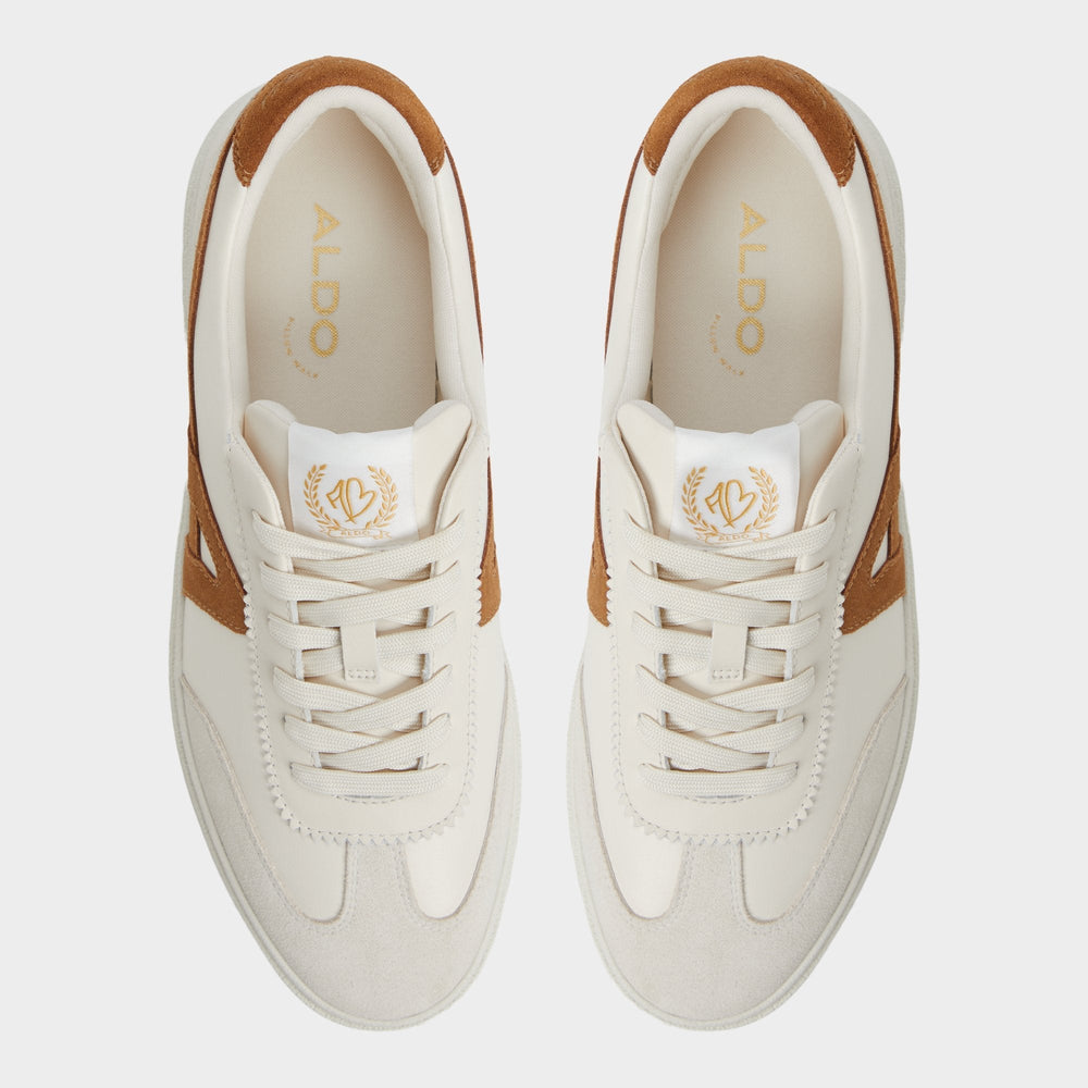 Cup sole Clubtrainer in Bone 14112551 - Low top sneaker