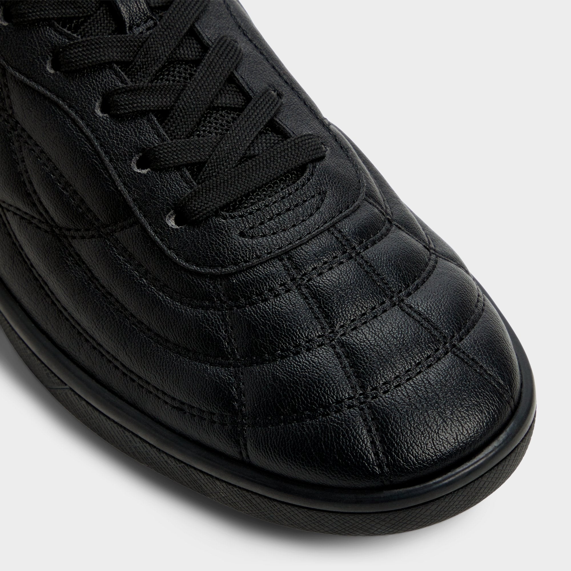Thepitch Black Men's Low top - Low top sneaker