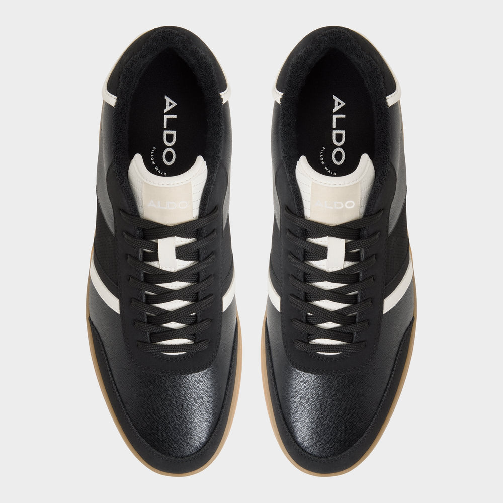 Freekick Black Men's Low top - Low top sneaker Cup sole