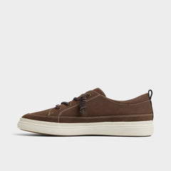 Cup sole Tristin in Brown - Low top sneaker