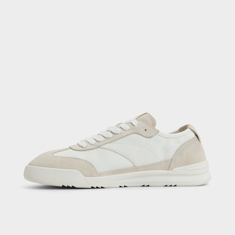 Clubmtl White Men's Low top - Low top sneaker