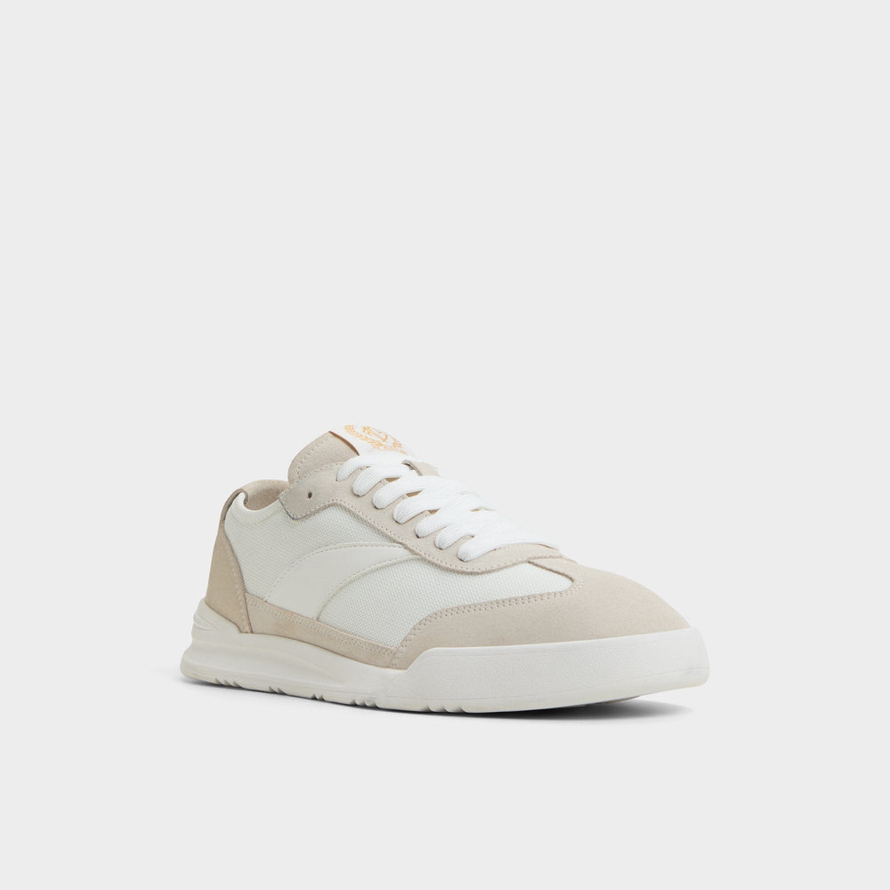 Clubmtl White Men's Low top - Low top sneaker