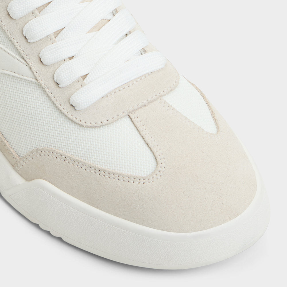 Clubmtl White Men's Low top - Low top sneaker