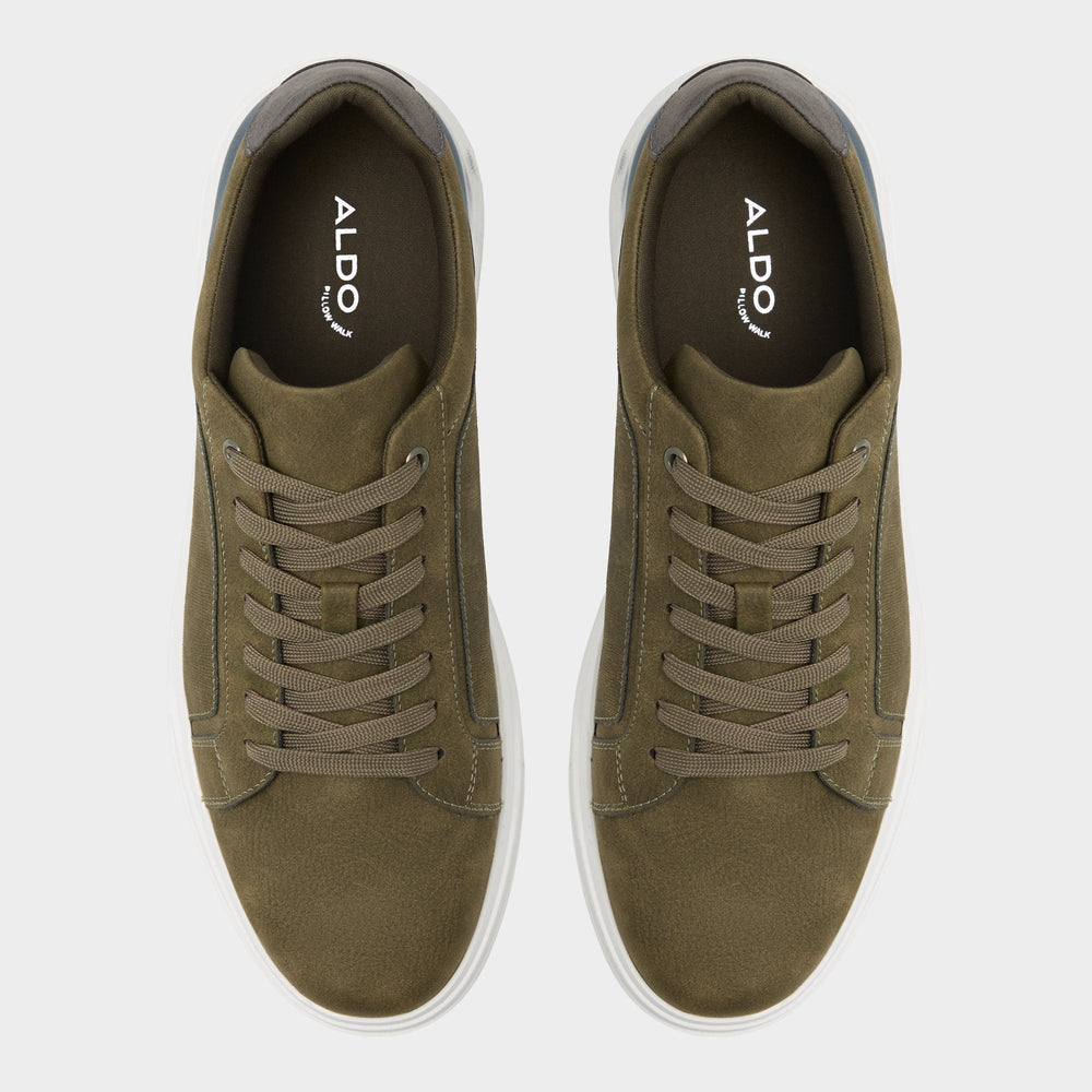 Cup sole Ogspec Other Green Men's Low top - Low top sneaker