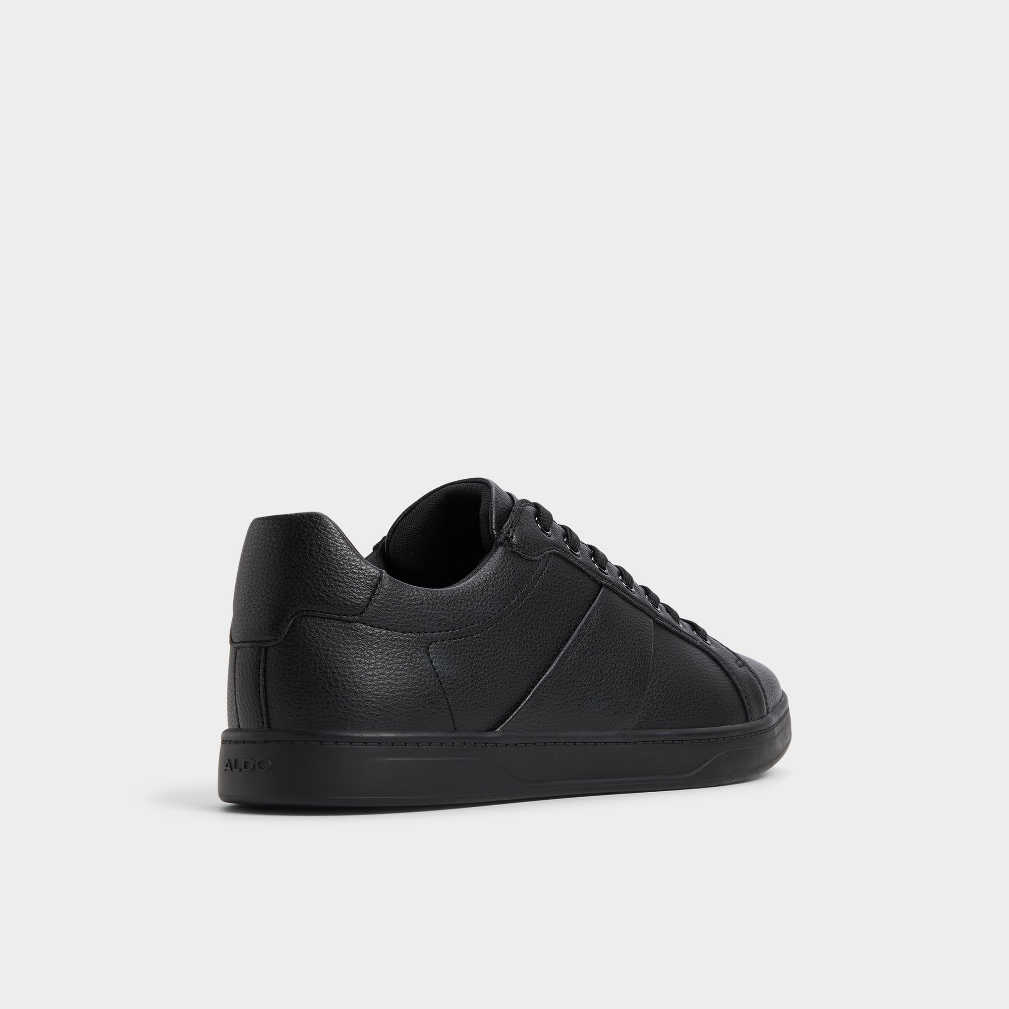 Cup sole Ozzy Other Black Men's Low top - Low top sneaker
