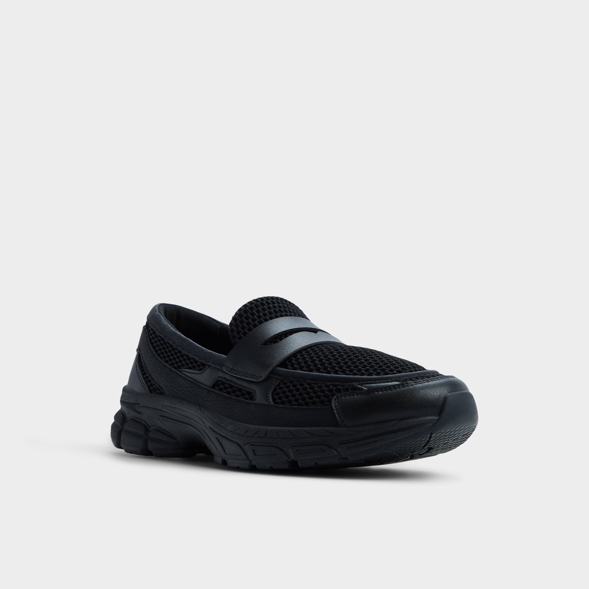 Loafersnkr in Black - Slip-on sneaker Jogger sole
