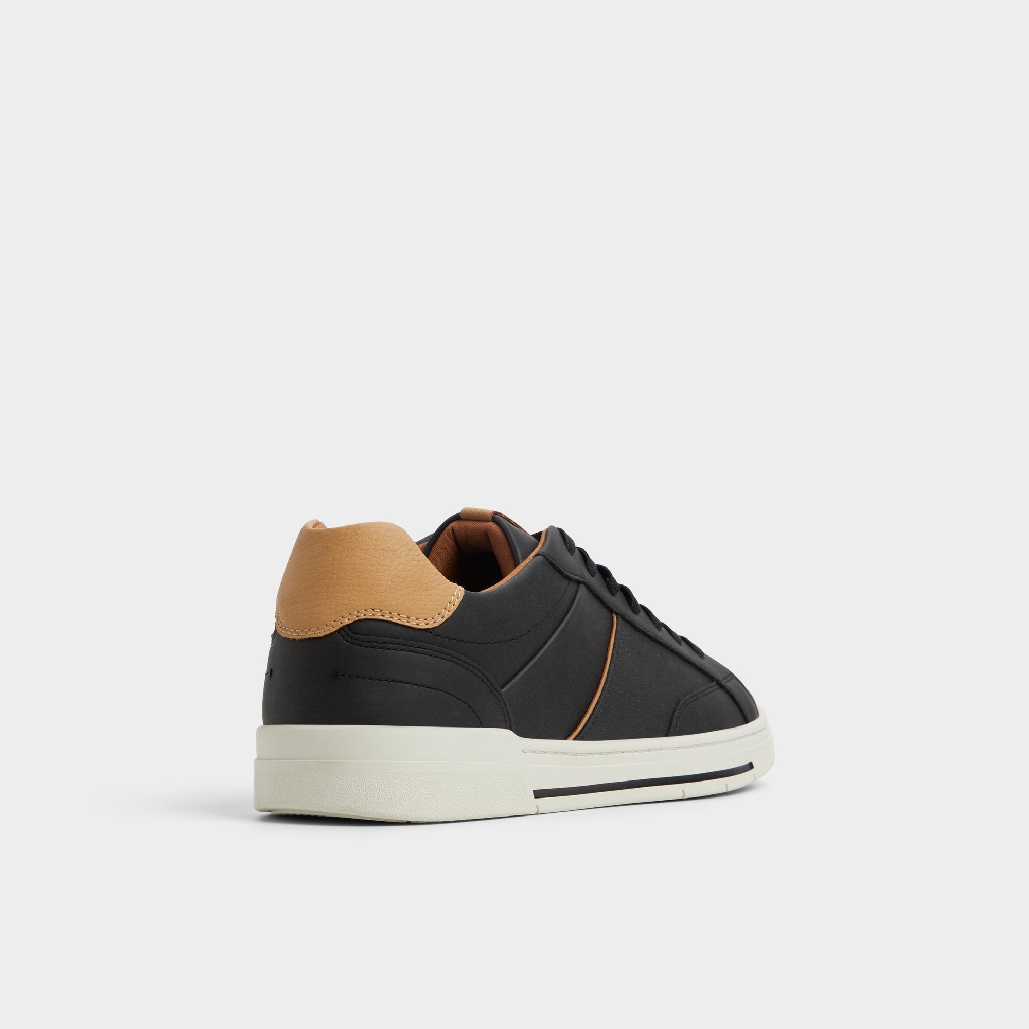 Matchpoint Other Black Men's Low top - Low top sneaker
