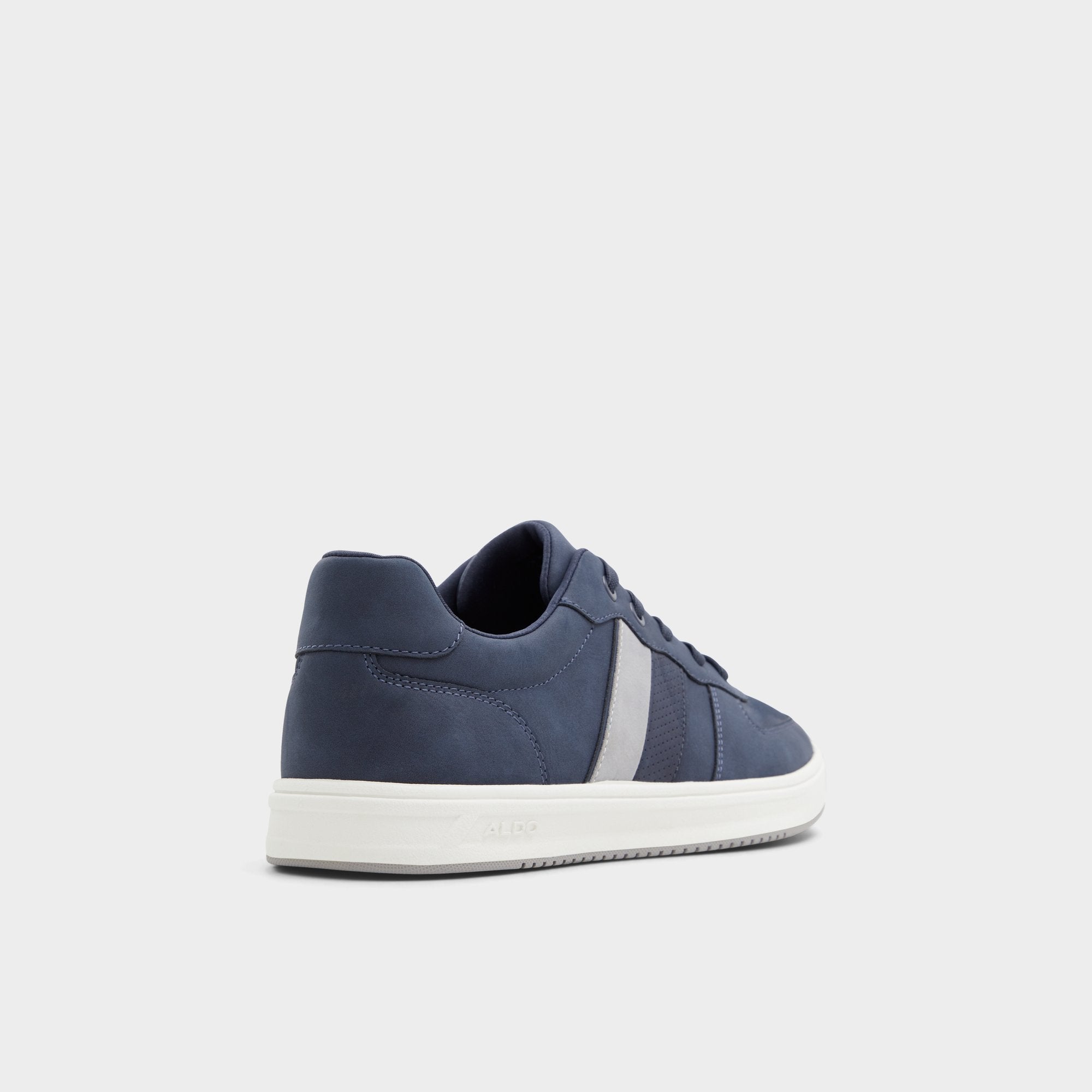 Morrisey Navy Men's Low top - Low top sneaker