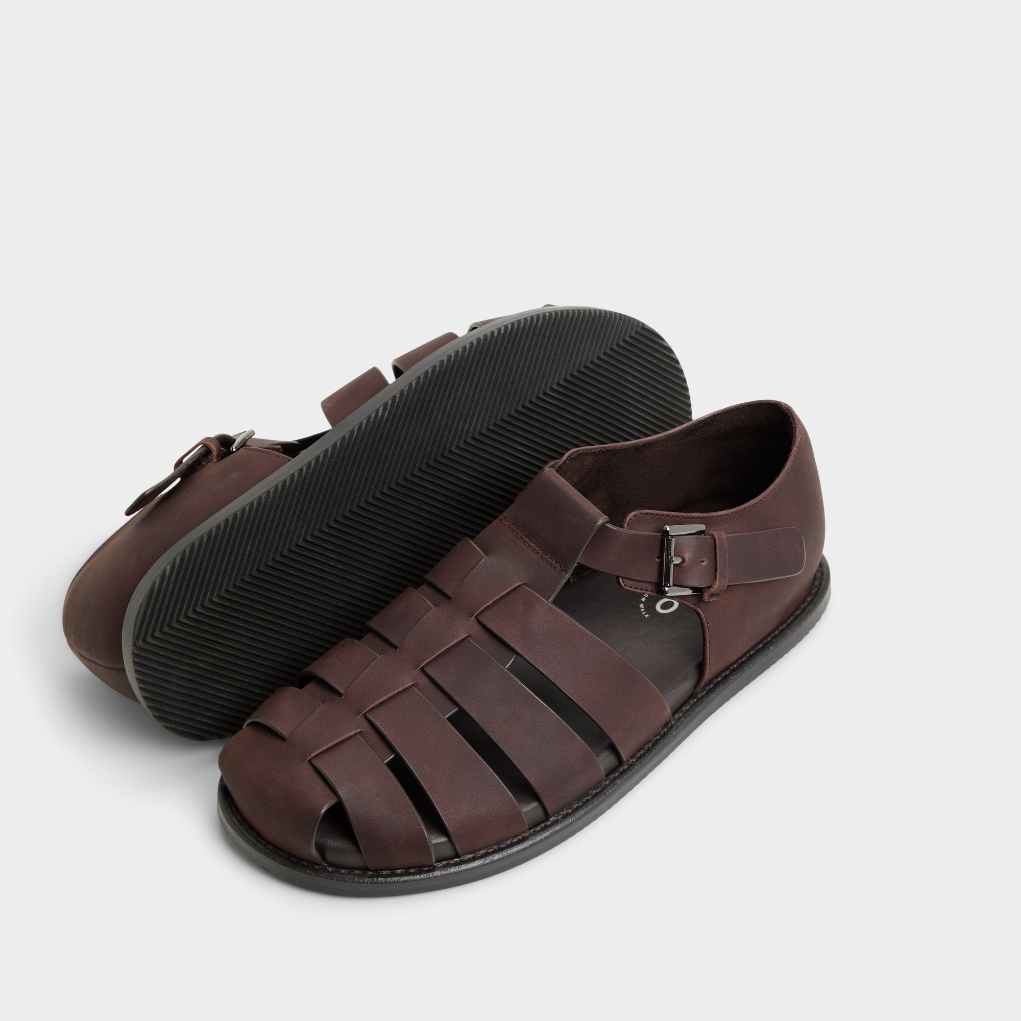 Wildhaven Brown Overflow Men's Sandals & Slides - Flat sandal