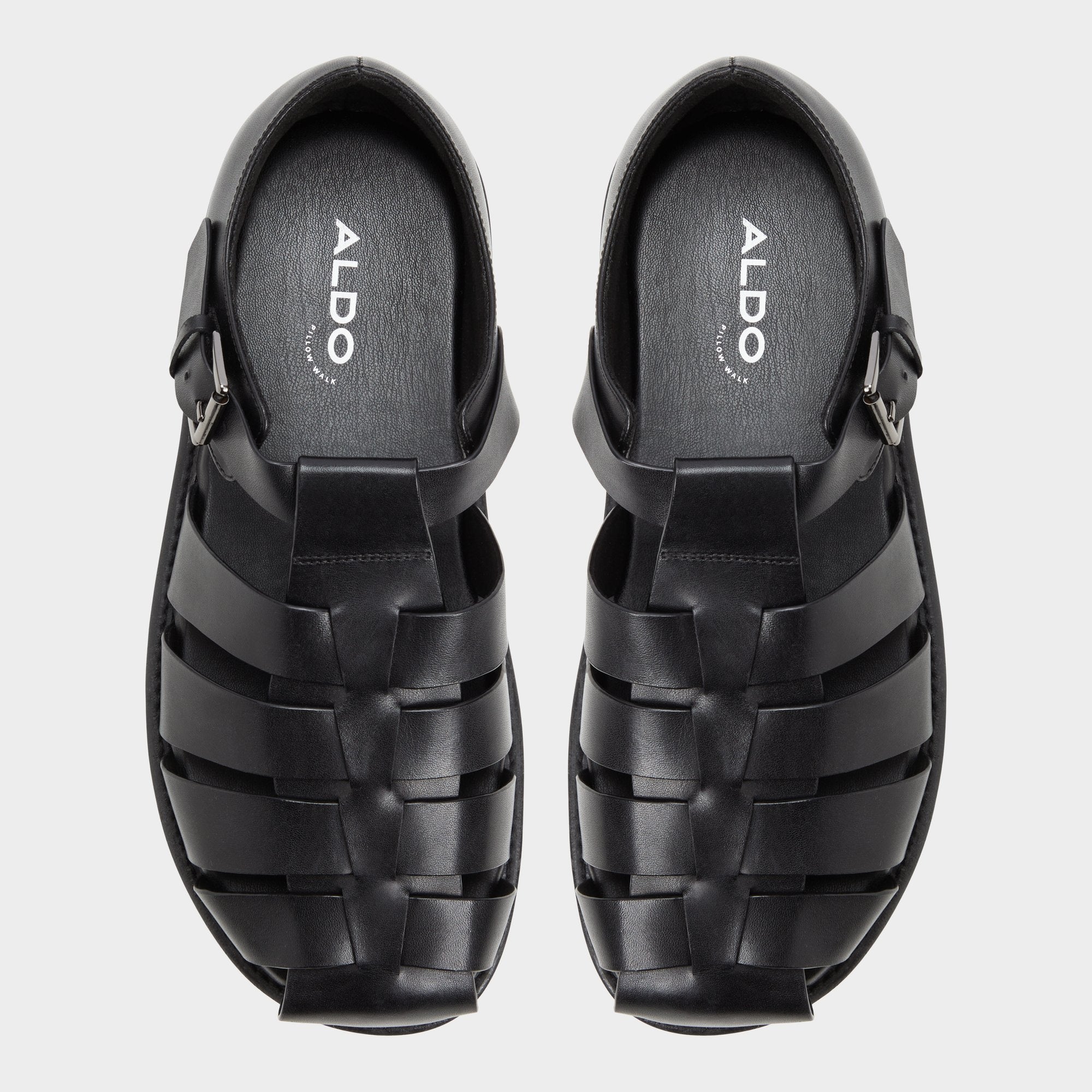 Wildhaven Black Men's Sandals & Slides - Flat sandal