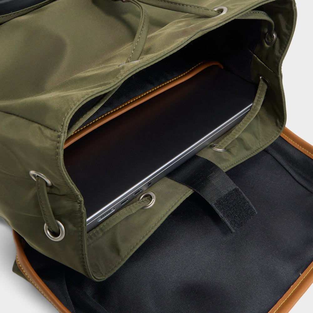 Edoedienn in Khaki - Backpack