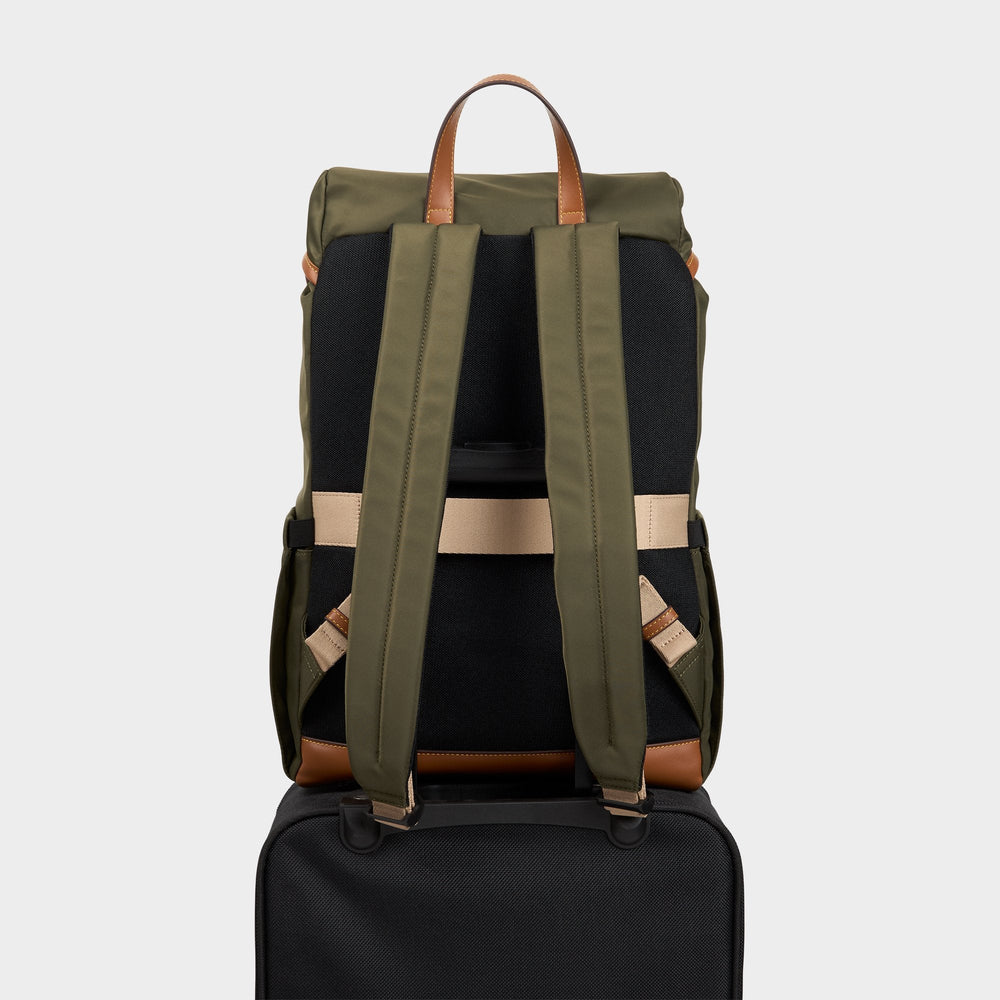 Edoedienn in Khaki - Backpack