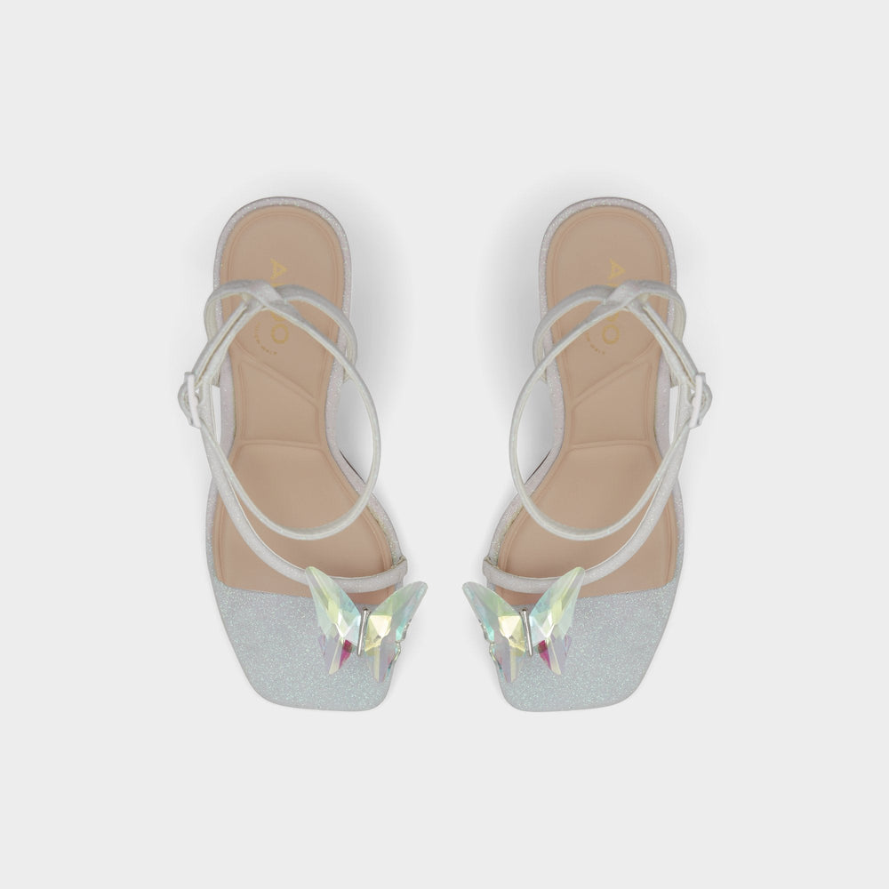Pepela in White - Strappy heeled sandal Block heel
