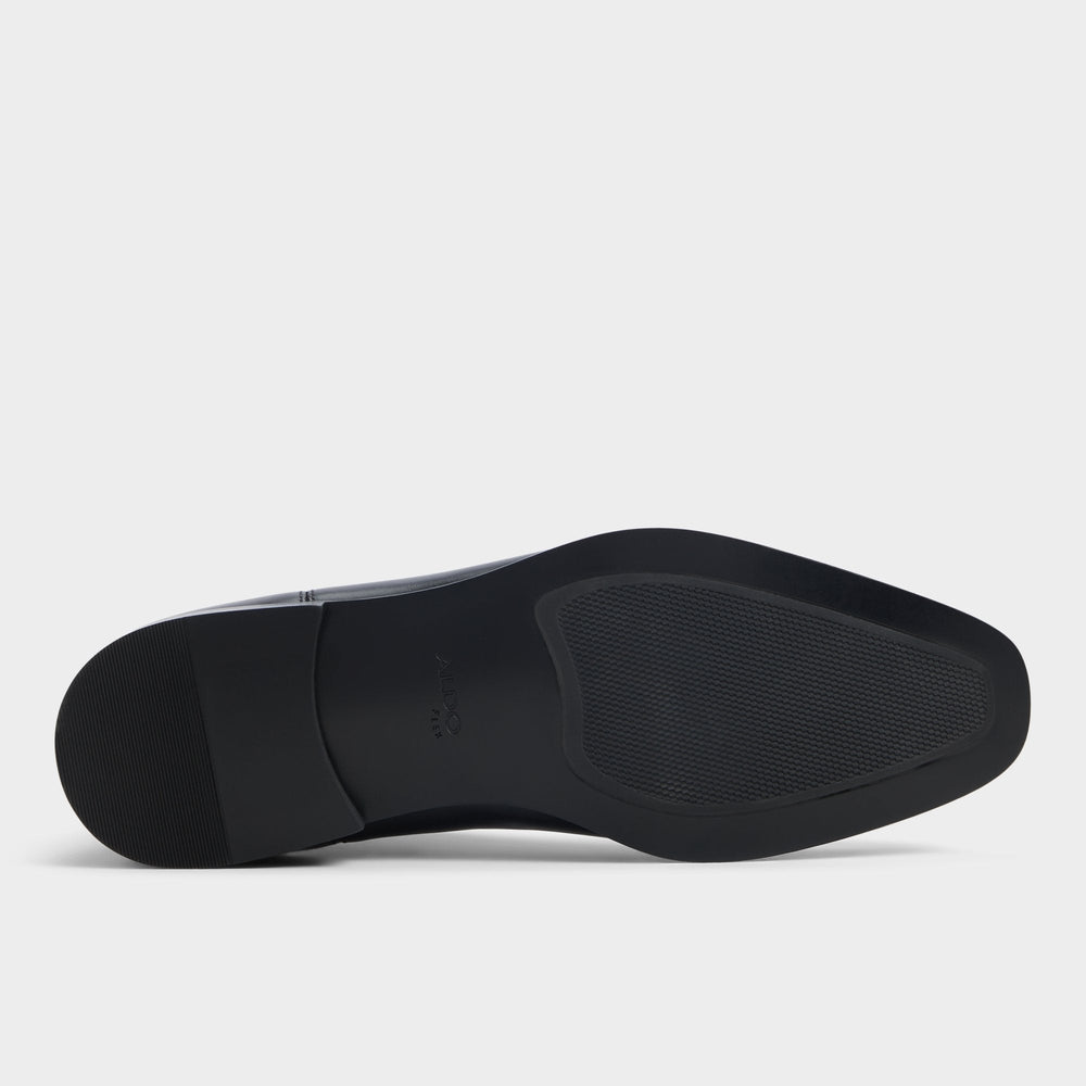 Sosa in Black - Chelsea boot