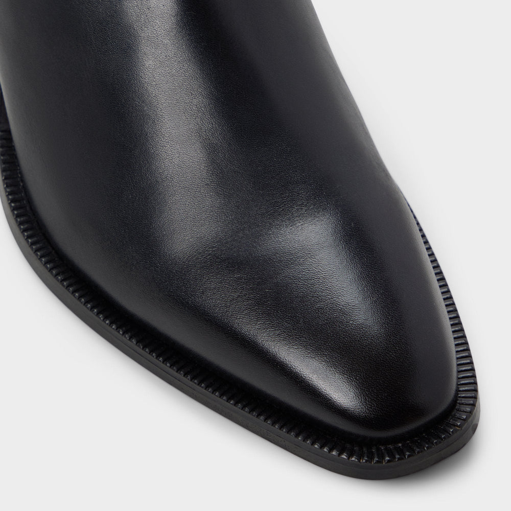 Jako in Black - Chelsea boot Block heel