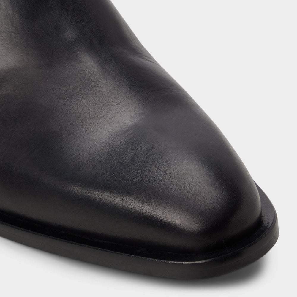 Dax in Black - Chelsea boot