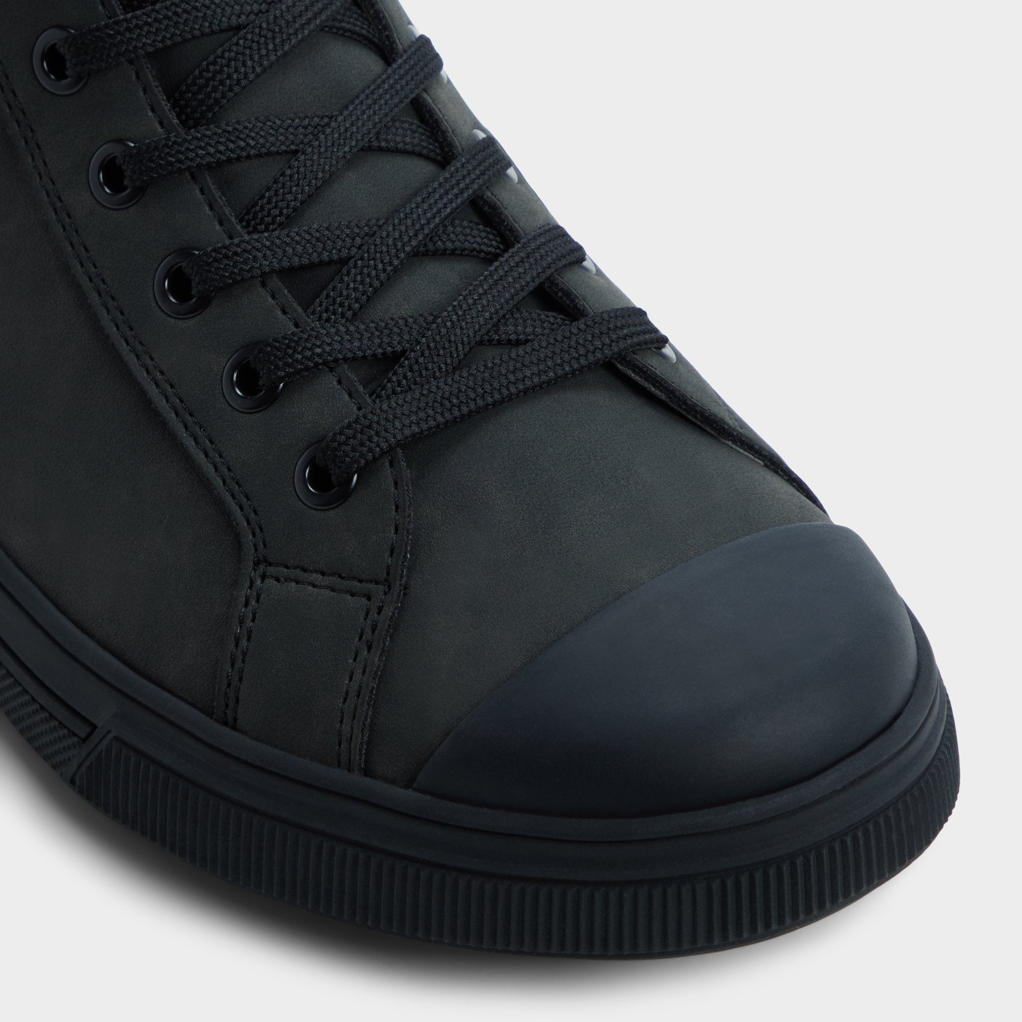 Cup sole Esttanqueiro in Black - Lace-up boot