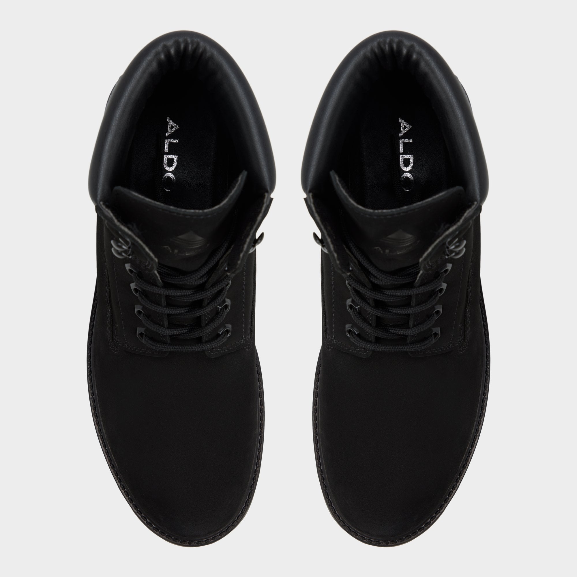 Tavares in Black - Lace-up boot